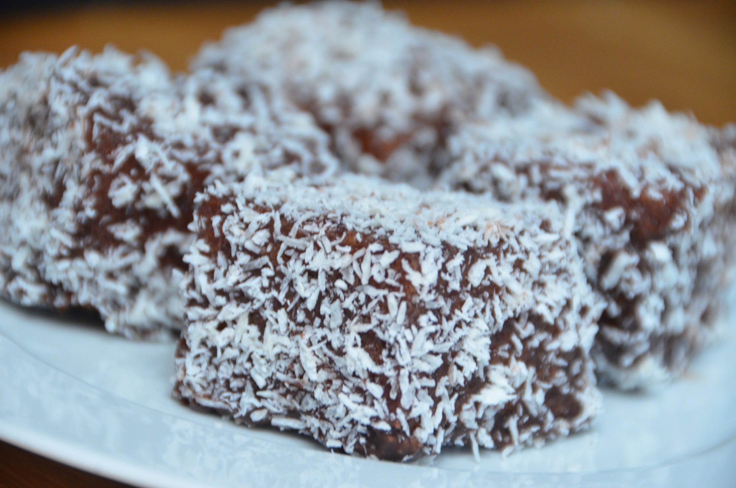 La recette des fameux lamingtons : un gâteau traditionnel australien