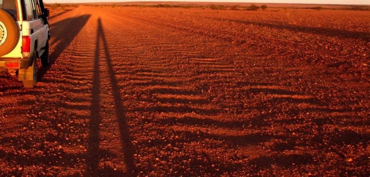 Route Stuart Highway qui traverse l’Australie du Nord au Sud