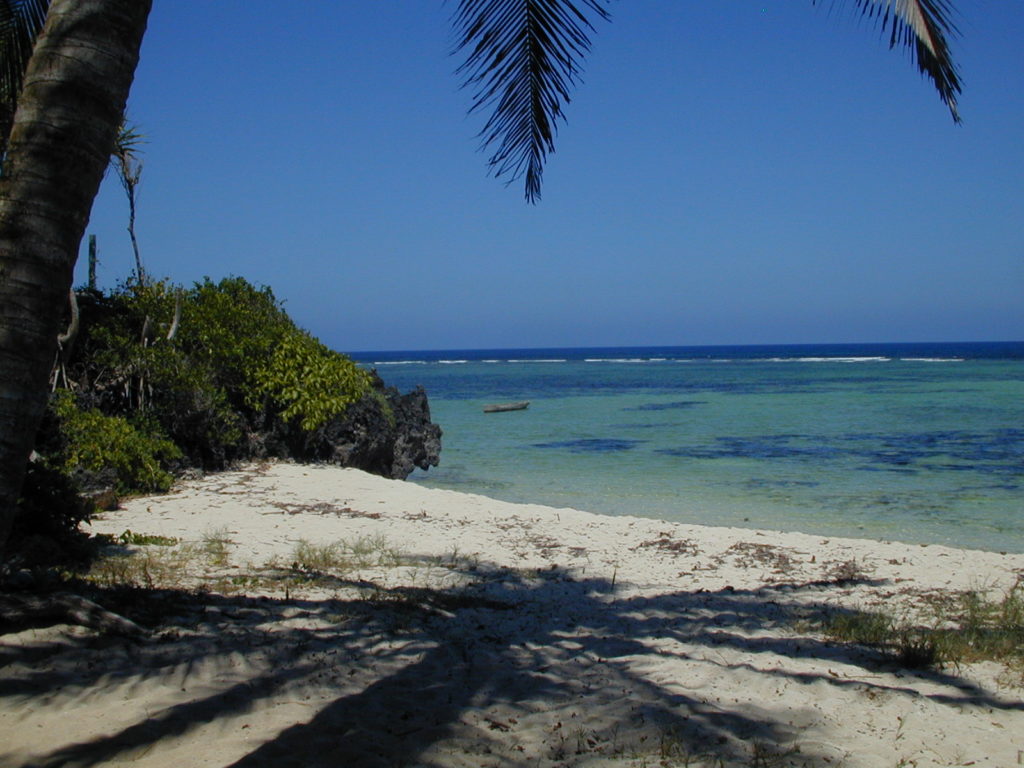 Plage Tiwi Islands au nord de Darwin